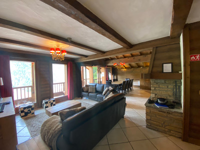 5 bedroom family chalet in the heart of Saint Foy Tarentaise Ski resort 