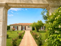 Propriété à vendre à Hiersac, Charente - 239 600 € - photo n°1