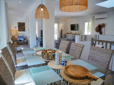 French property for sale in Bonnes, Charente - €640,000 - photo 4