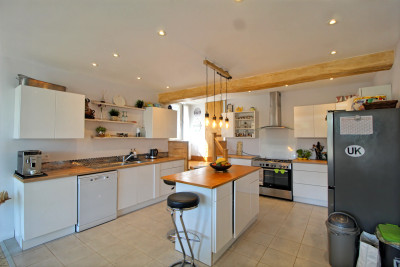 French property for sale in Confolens, Charente - €249,000 - photo 5