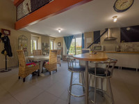 Maison à vendre à Gond-Pontouvre, Charente - 239.000 € - photo 7