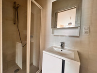 Maison à vendre à Genouillac, Creuse - 36.600 € - photo 5