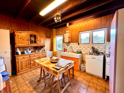 French property for sale in Bazas, Gironde - €266,000 - photo 3