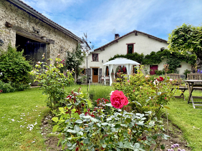 Propriété à vendre à Chéronnac, Haute-Vienne - 267 500 €