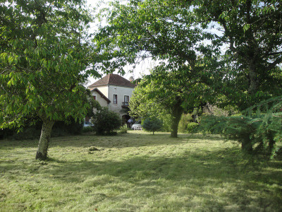 Maison à vendre à ST FRONT DE PRADOUX, Dordogne, Aquitaine, avec Leggett Immobilier