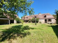 Maison à vendre à Génis, Dordogne - 373 000 € - photo 2