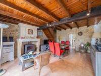 Maison à vendre à Saint-Palais-de-Phiolin, Charente-Maritime - 466.400 € - photo 7