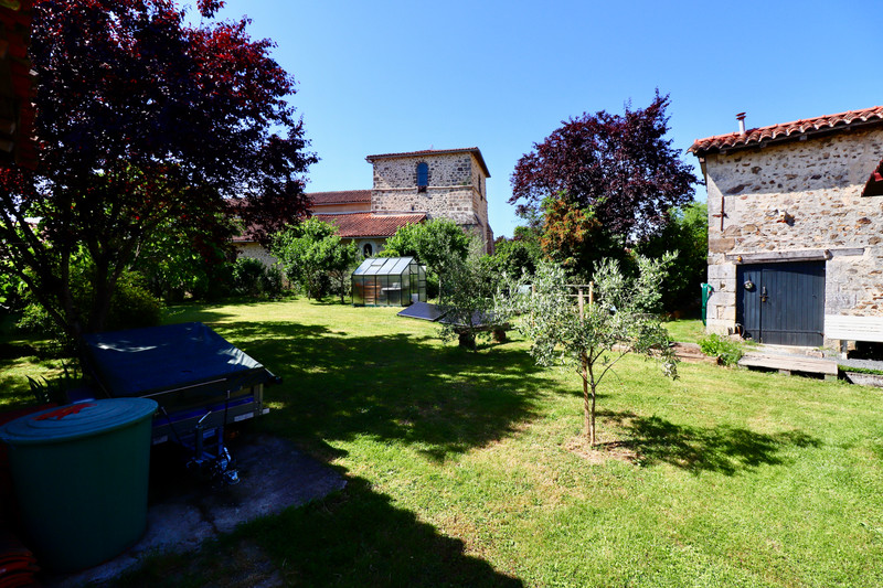 French property for sale in Rouzède, Charente - €265,500 - photo 8