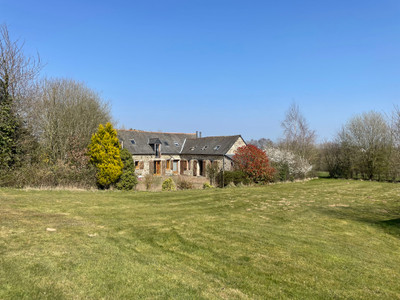 Maison à vendre à Saint-Mars-sur-la-Futaie, Mayenne, Pays de la Loire, avec Leggett Immobilier