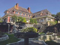 Maison à vendre à Lonlay-l'Abbaye, Orne - 403.000 € - photo 1