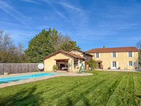 Maison à vendre à Duffort, Gers - 280.000 € - photo 1