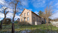 Maison à vendre à Crocq, Creuse - 99.000 € - photo 3