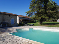 Maison à vendre à Boisné-La Tude, Charente - 420 000 € - photo 10