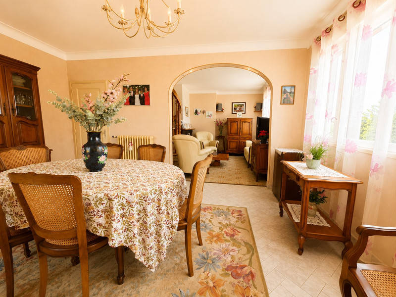 French property for sale in La Chapelle-sur-Erdre, Loire-Atlantique - €399,000 - photo 5