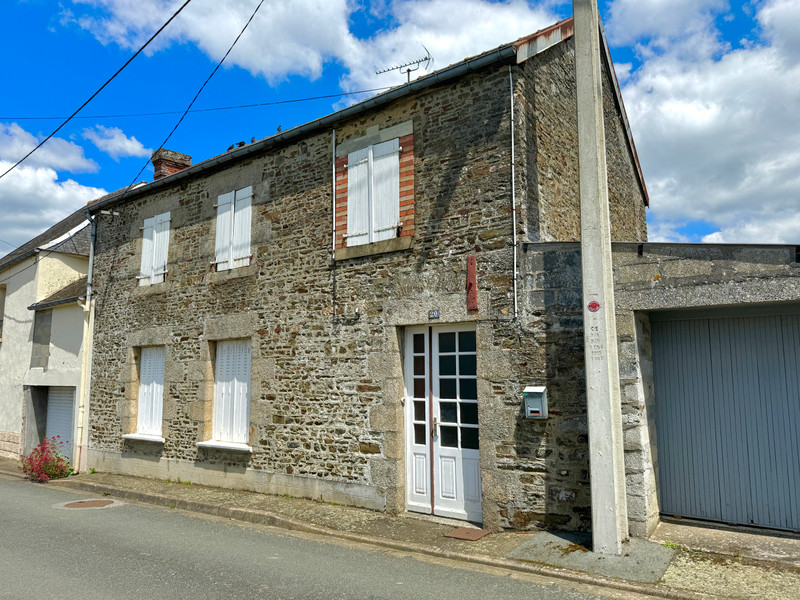 Vente Maison 85m² 7 Pièces à Pré-en-Pail-Saint-Samson (53140) - Leggett Immobilier
