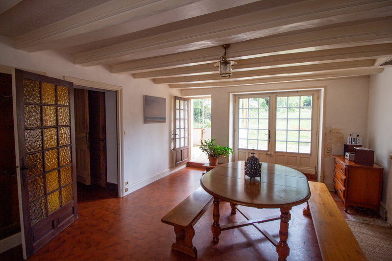 French property for sale in Descartes, Indre-et-Loire - €220,480 - photo 2