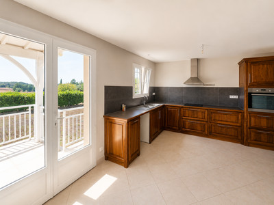 French property for sale in Saint-Romain, Charente - €199,800 - photo 3