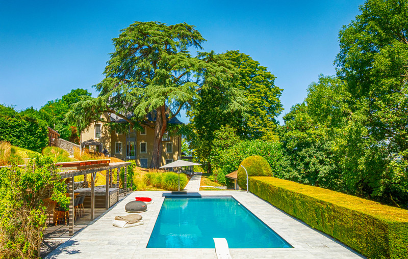 Maison à vendre à Chambéry, Savoie - 2.500.000 € - photo 1
