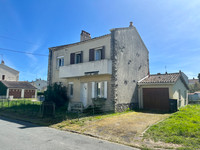 French property, houses and homes for sale in Miramont-de-Guyenne Lot-et-Garonne Aquitaine