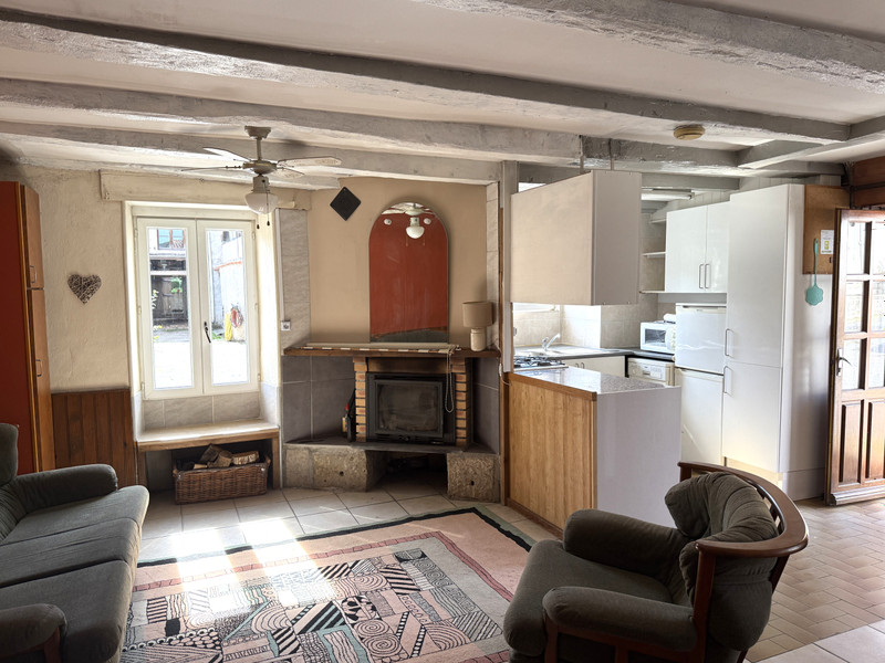 French property for sale in Queaux, Vienne - €99,000 - photo 1