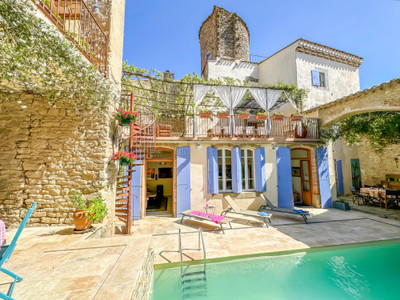 Beautifully restored historic property with magnificent views and outstanding courtyard/garden with pool 