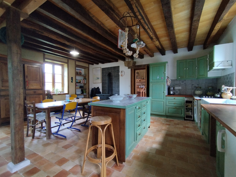 French property for sale in Brigueil-le-Chantre, Vienne - €162,000 - photo 3