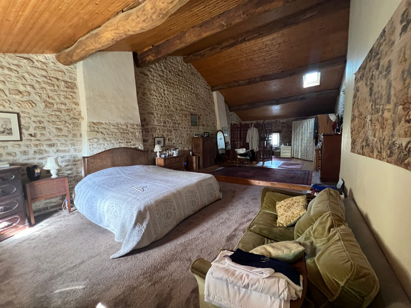 French property for sale in Archingeay, Charente-Maritime - €260,010 - photo 8