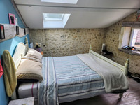Maison à vendre à Salles-Lavalette, Charente - 325.000 € - photo 9