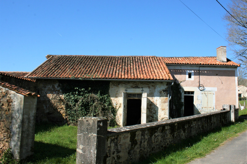Selling A House In France Without An Agent House for sale in Écuras - Charente - Old stone house to renovate in a