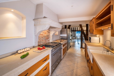 Exceptional: Place des Vosges, Pavillon de la Reine, Duplex, 6 rooms, 237m2, terrace, panoramic views.