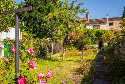 French property for sale in Angoulême, Charente - €152,000 - photo 13
