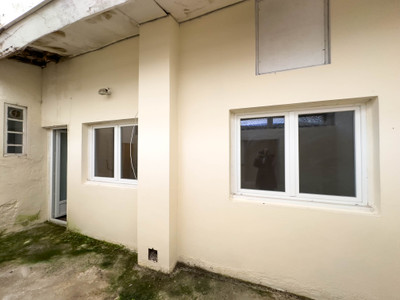 French property for sale in Cognac, Charente - €140,000 - photo 12