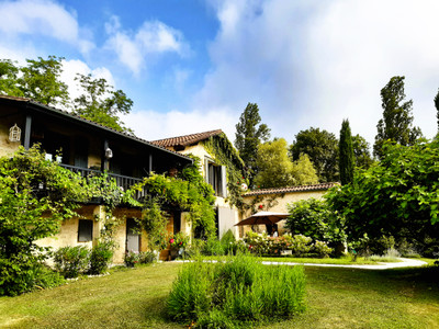 Maison à vendre à Saint-Philippe-d'Aiguille, Gironde, Aquitaine, avec Leggett Immobilier