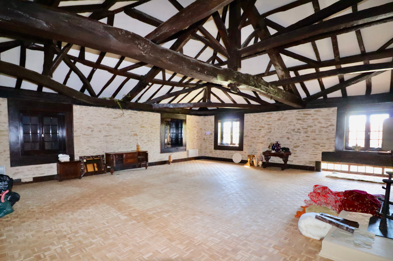 French property for sale in Montembœuf, Charente - €160,000 - photo 8