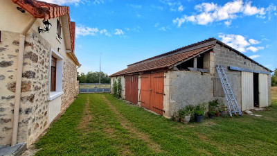 French property for sale in Videix, Haute-Vienne - €183,600 - photo 7