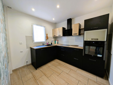 French property for sale in Rochefort-du-Gard, Gard - €295,000 - photo 4