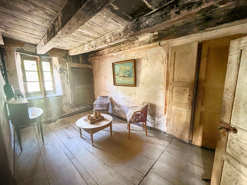 French property for sale in Sainte-Reine, Savoie - €170,000 - photo 8
