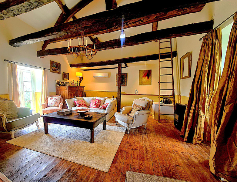 French property for sale in Verteillac, Dordogne - €360,000 - photo 5
