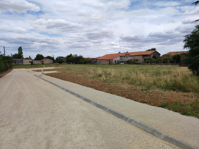French property for sale in Fontclaireau, Charente - €31,230 - photo 4