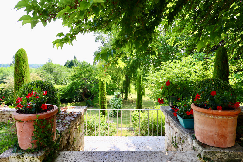 French property for sale in Bellevigne, Charente - €550,000 - photo 7