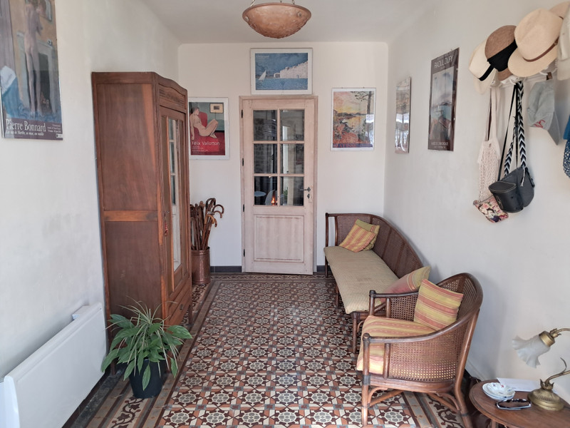 French property for sale in Blaye, Gironde - €299,980 - photo 8