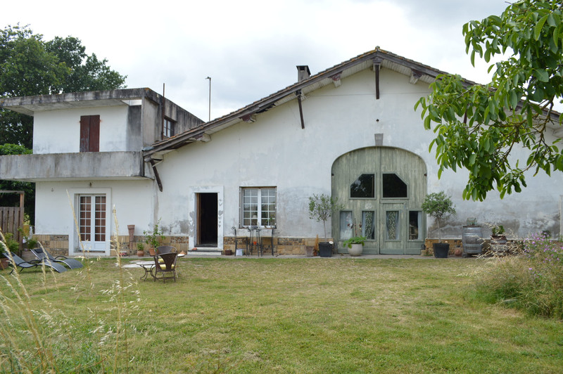 French property for sale in Noaillac, Gironde - €551,200 - photo 9