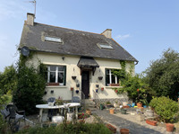 Maison à vendre à Saint-Nicolas-du-Pélem, Côtes-d'Armor - 130.800 € - photo 1