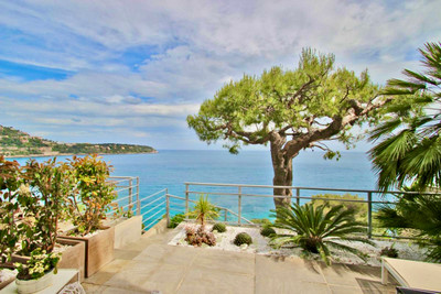 Maison à vendre à Roquebrune-Cap-Martin, Alpes-Maritimes, PACA, avec Leggett Immobilier