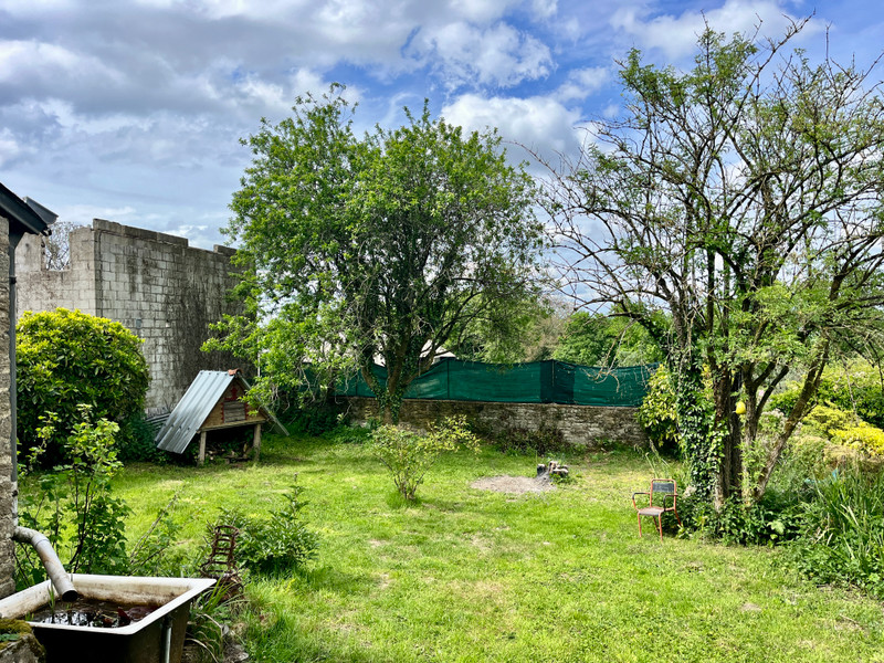 French property for sale in Séglien, Morbihan - €82,500 - photo 9