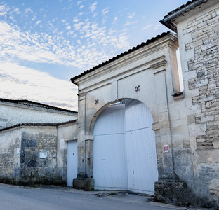 Maison à vendre à Mérignac, Charente, Poitou-Charentes, avec Leggett Immobilier
