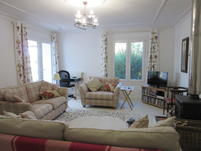 French property for sale in Valence-en-Poitou, Vienne - €229,500 - photo 3