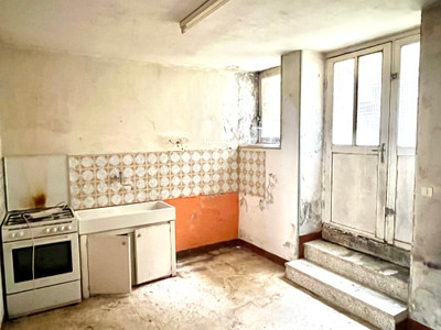 French property for sale in Lignières-Orgères, Mayenne - €41,600 - photo 3