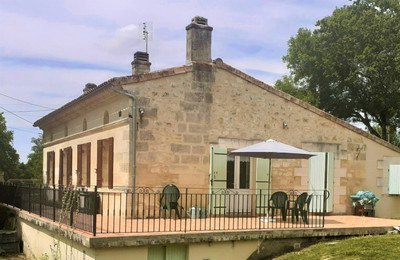 Maison à vendre à Lansac, Gironde, Aquitaine, avec Leggett Immobilier