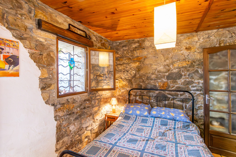 French property for sale in Fontcouverte, Aude - €108,000 - photo 4